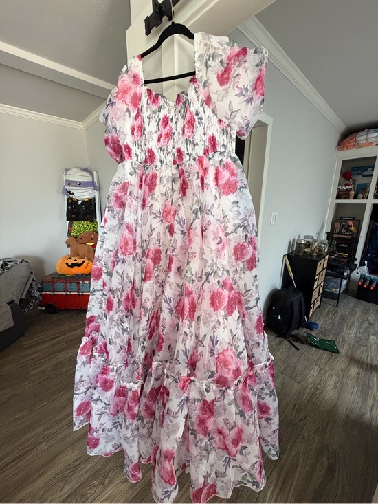 JessaKae Dresses & Skirts - JessaKae Pink Floral Maxi Dress with Puff Sleeves
